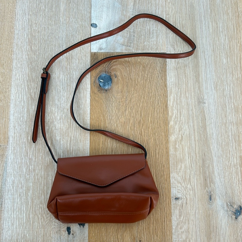 Brown Leather Purse‎